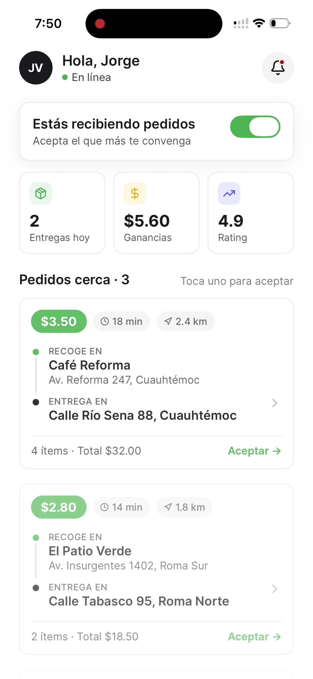 App del repartidor: pedidos cercanos con dirección de recogida, dirección de entrega y botón para aceptar